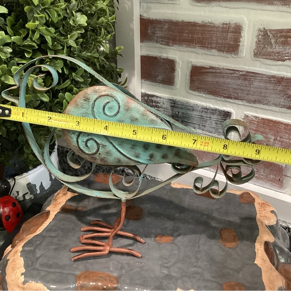 🟢 Metal Crafted Bird Decor Piece - Extremely Gently Used Item - Rustic - Picture 7 of 8